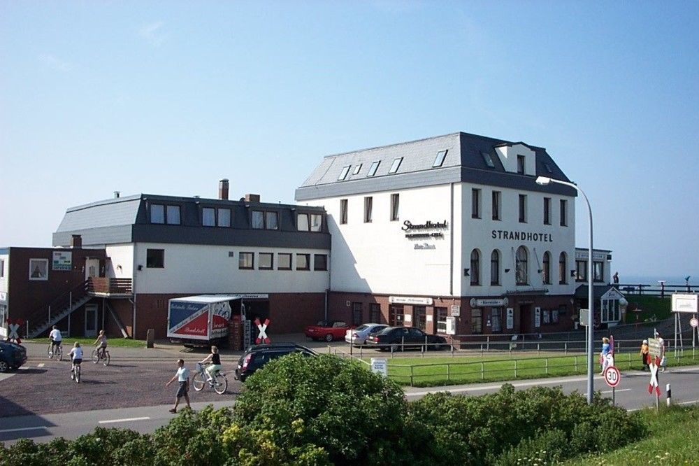 Strandhotel Dagebuell Direkt An Der Nordsee Exterior photo