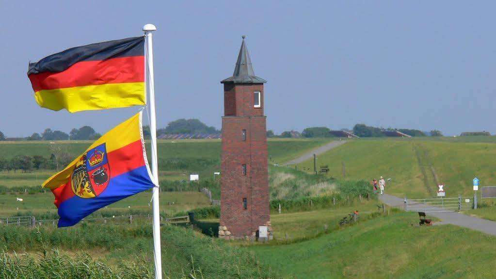 Strandhotel Dagebuell Direkt An Der Nordsee Exterior photo